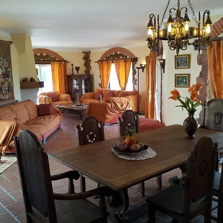 Gorgeous Villa, Ideally Located, With Pool, Ocean Views, Airco, Great For Families Villa Carvoeiro (Lagoa)